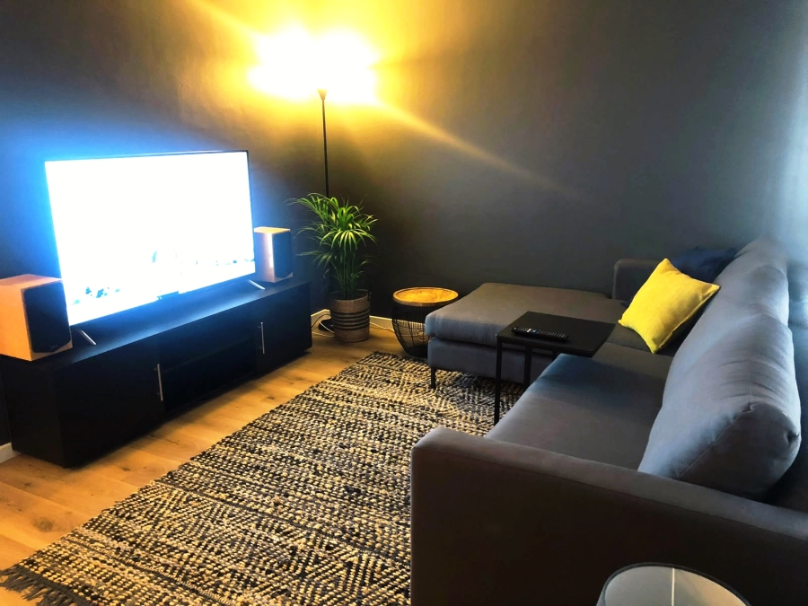 To Let 1 Bedroom Property for Rent in Rondebosch Western Cape